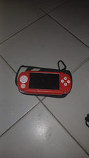 PSP (PlayStation Portable) – Vermelho com Case de Proteção