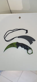 FACA TÁTICA KARAMBIT CAMUFLADA